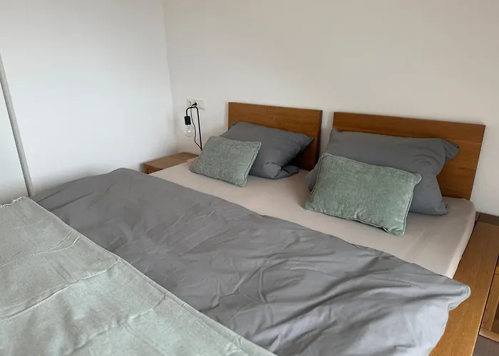 Frundsberg-apartment Dg Apartment Niederdorla